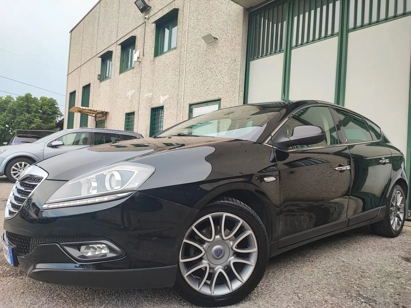 Lancia Delta 1.6 DIESEL NEOPATENTATI TAGLIANDO CINGHIA GOMME4S Negru - 1