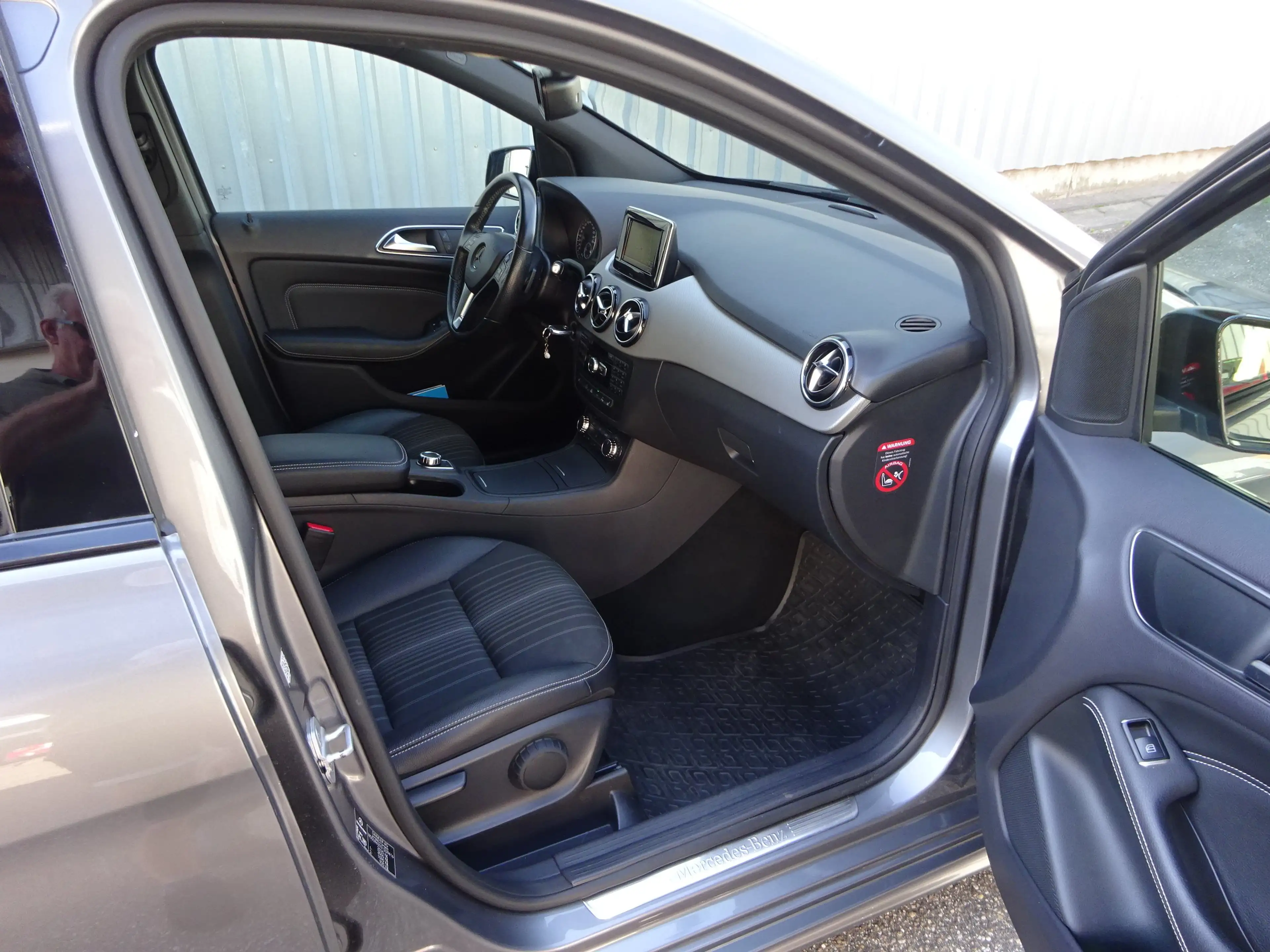 Mercedes-Benz B 220 B 220 CDI Sportpaket 7 G-Tronic Navi Xenon AHK — photo 11