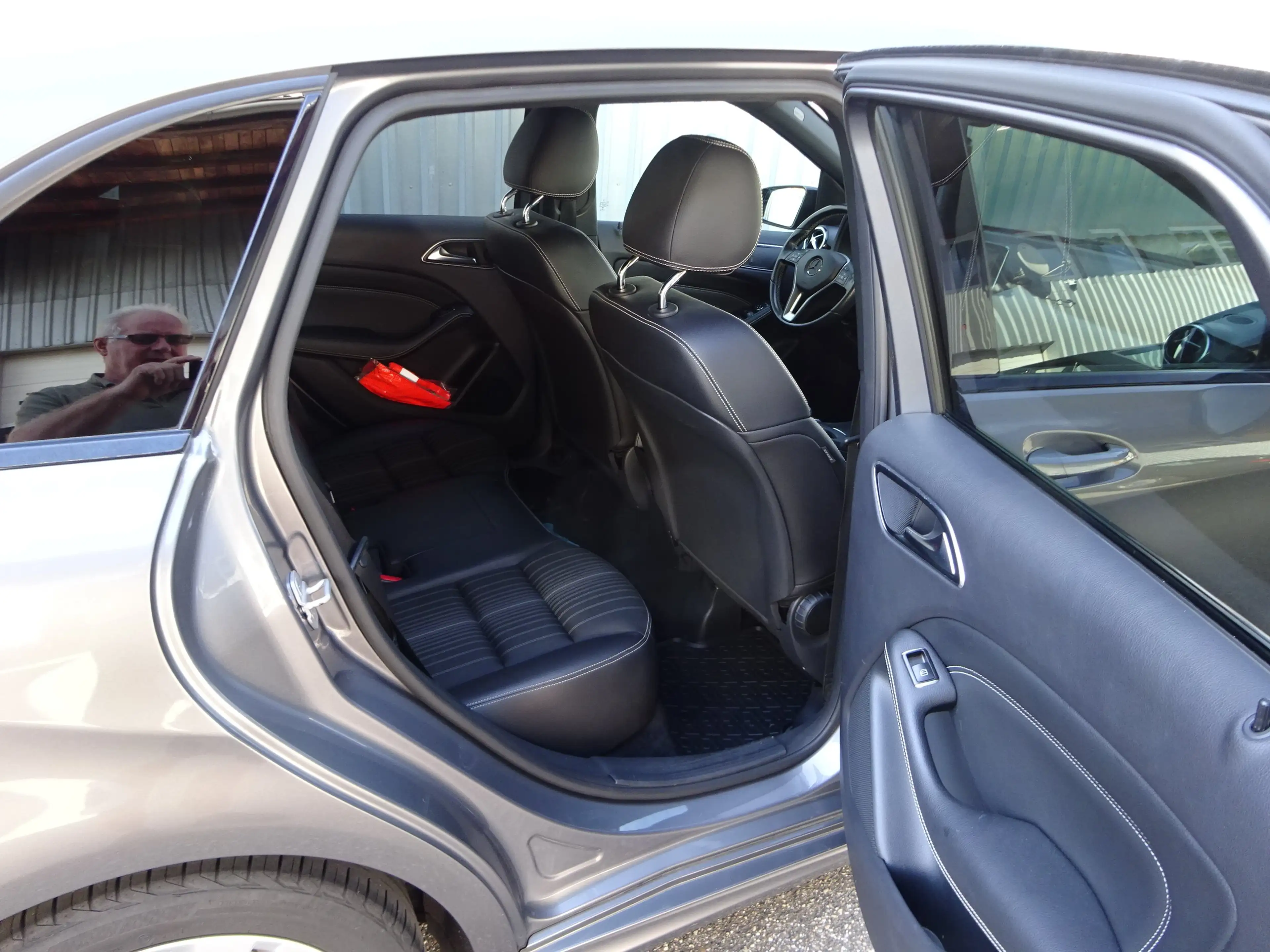 Mercedes-Benz B 220 B 220 CDI Sportpaket 7 G-Tronic Navi Xenon AHK — photo 12