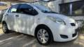 Toyota Yaris Yaris 1.4 D-4D /KLIMA/TÜV 09-2027/EURO 5 Weiß - thumbnail 2