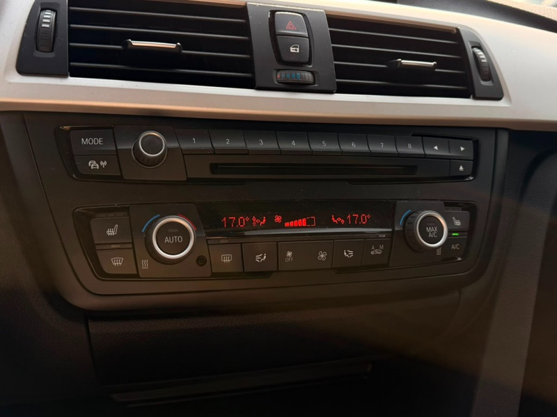 BMW 320 320I HIGH EXECUTIVE. AUT, CRUISE, NAVI. — photo 13