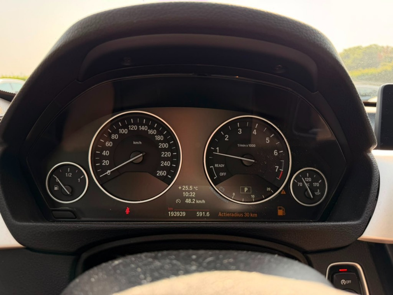 BMW 320 320I HIGH EXECUTIVE. AUT, CRUISE, NAVI. — photo 9