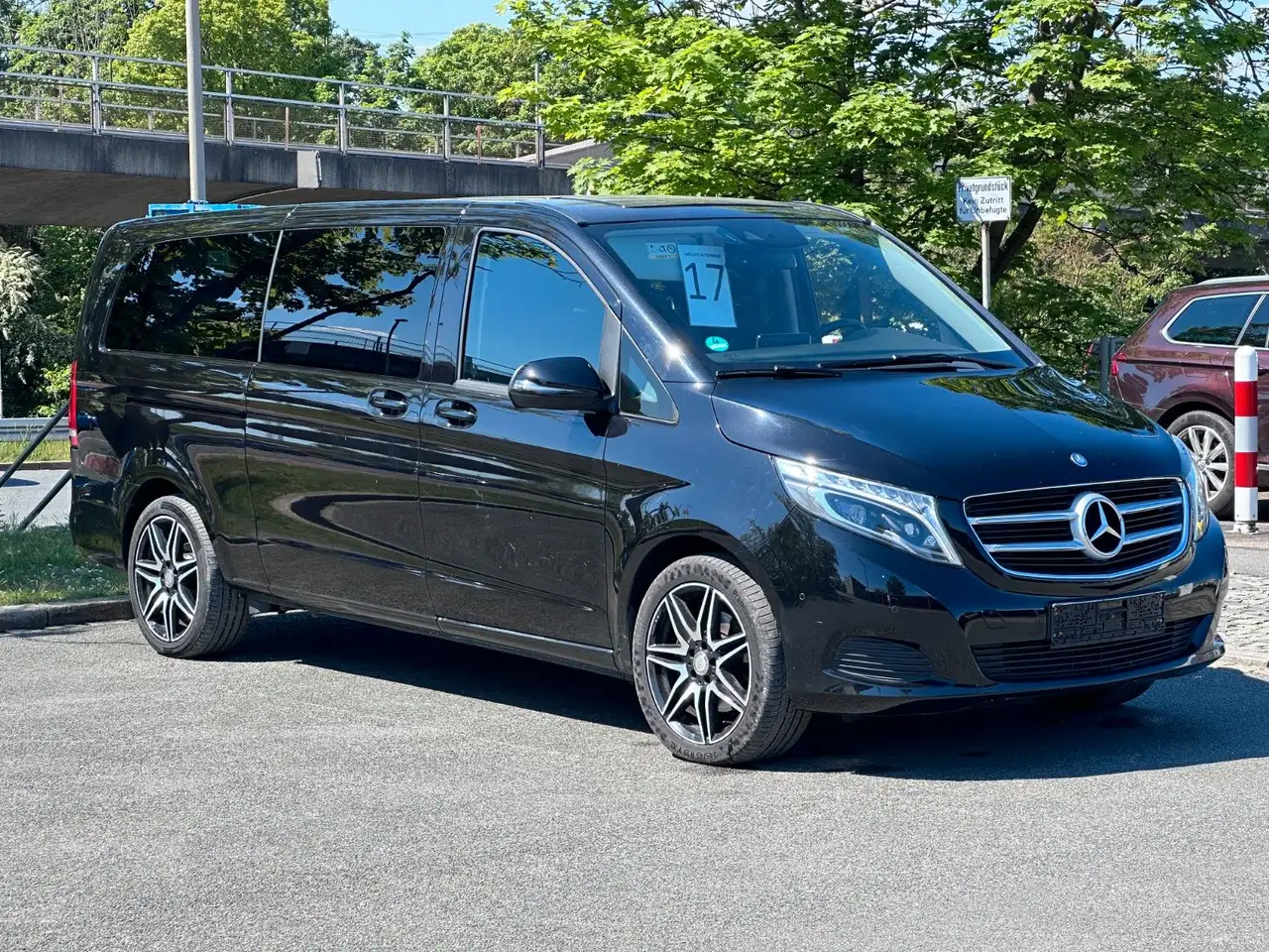 Mercedes-Benz V 250