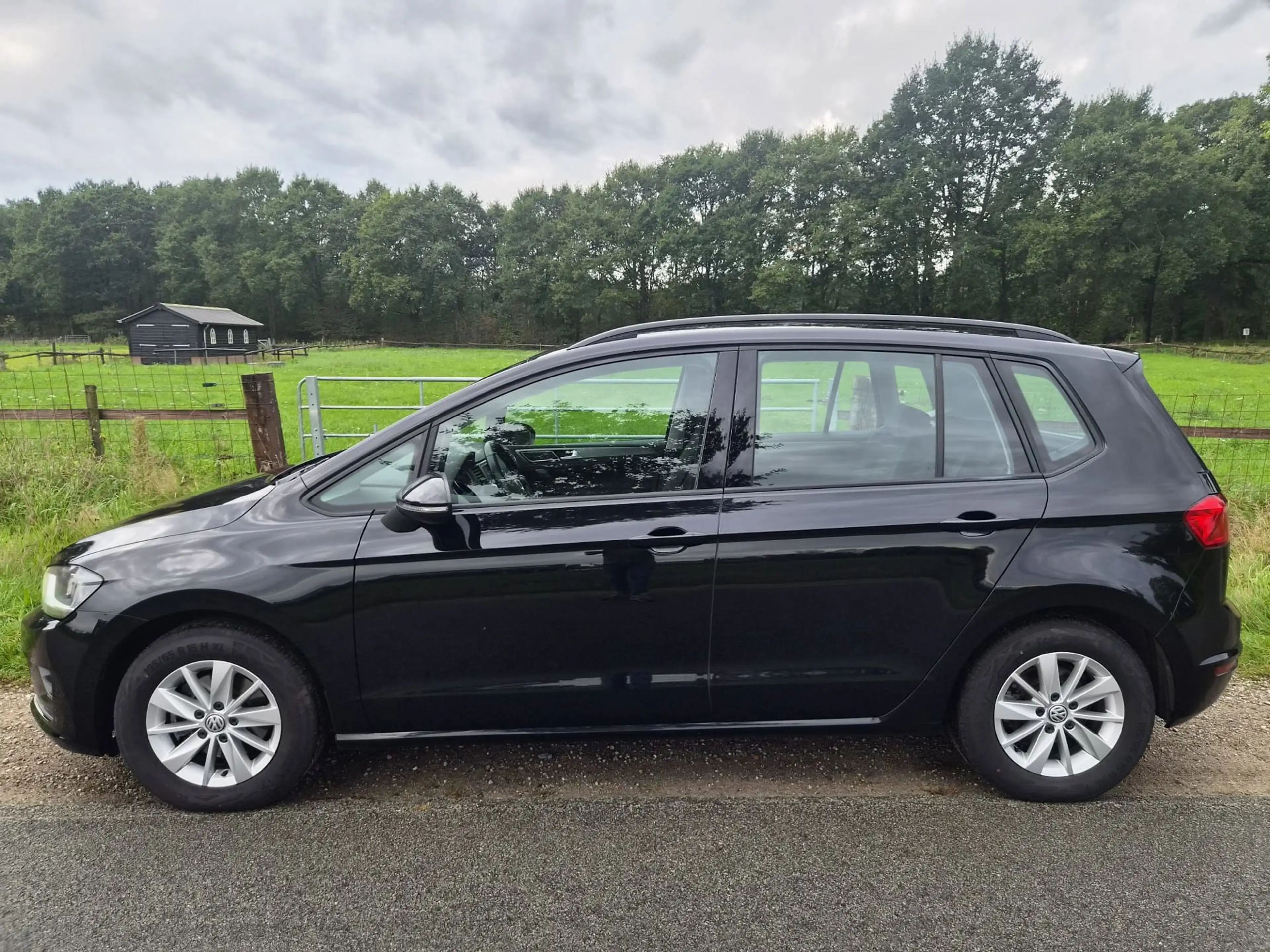 Volkswagen Golf Sportsvan 1.4 TSI Comfortline dealer ond. met trekhaak — photo 3