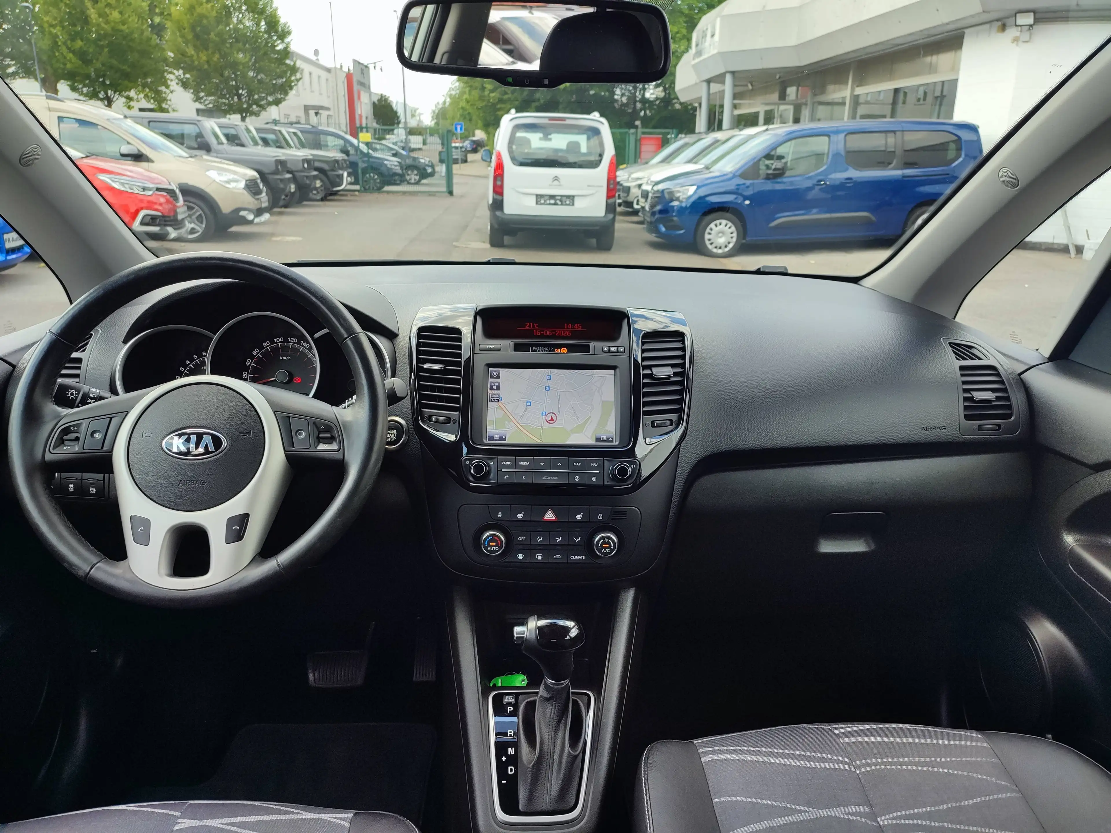 Kia Venga Venga 1.6 CVVT Automatik/Navi+Cam/Klimaaut. — photo 12