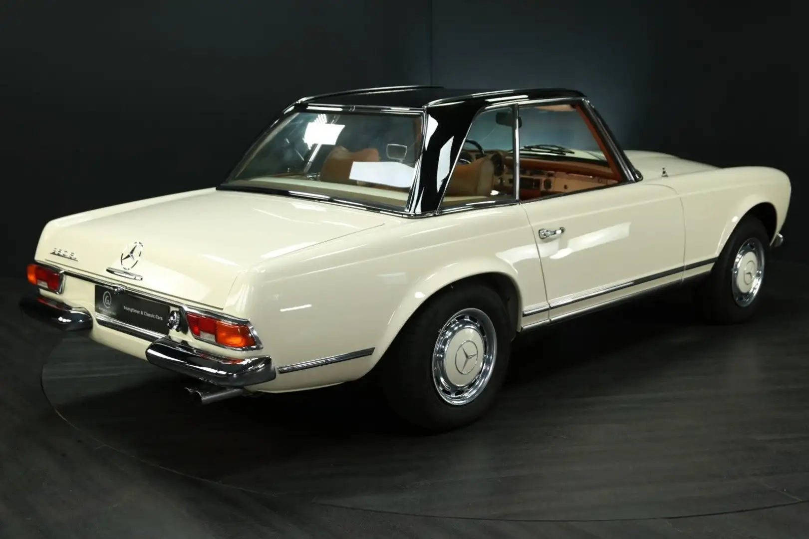 Mercedes-Benz 280 SL Pagode Automatik, Leder, Fondsitz Weiß - 2