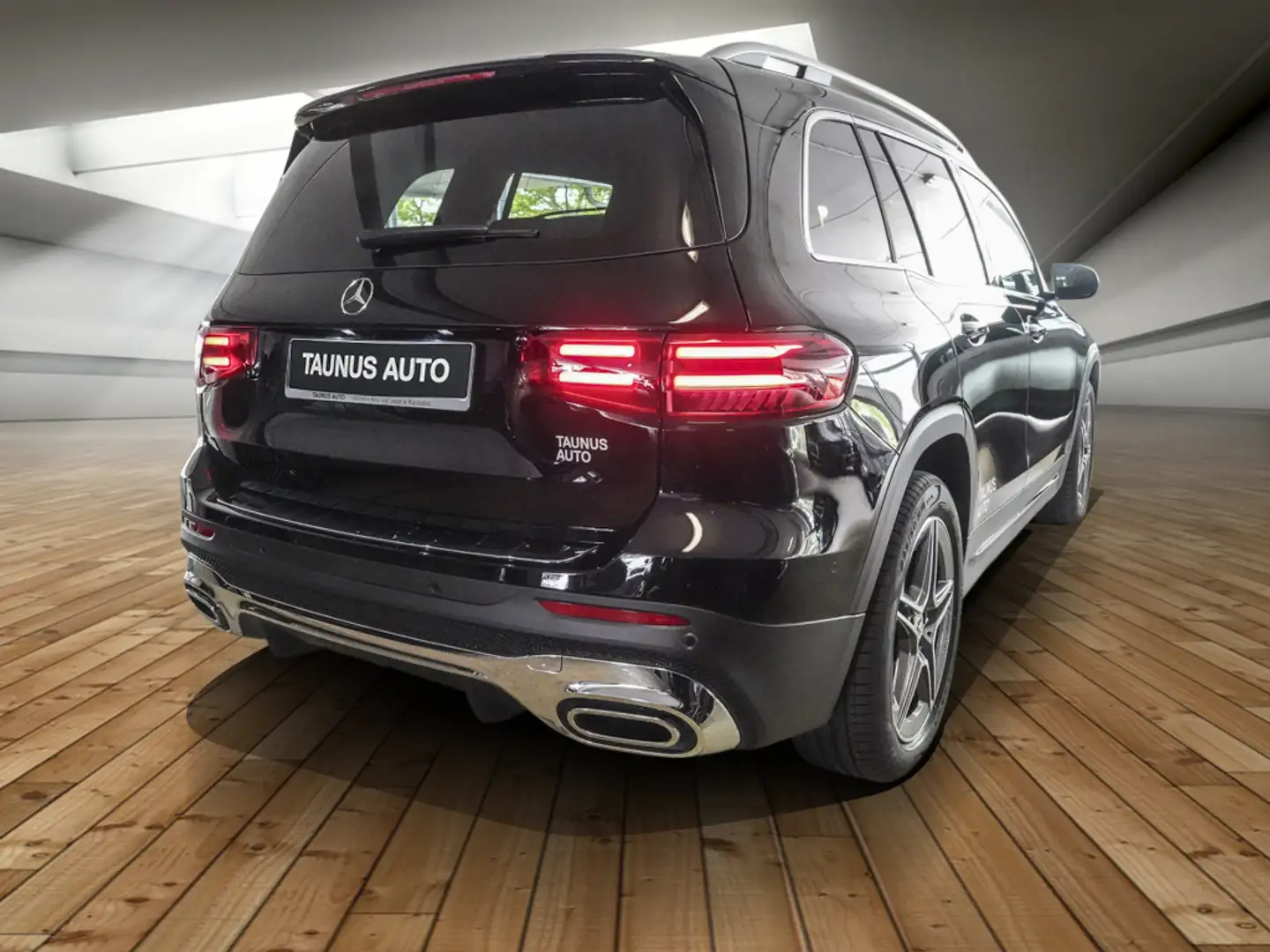 Mercedes-Benz GLB 200 d-AMG-KEYLESS-AHK-KAMERA-LED-UVP 58.000 Noir - 2