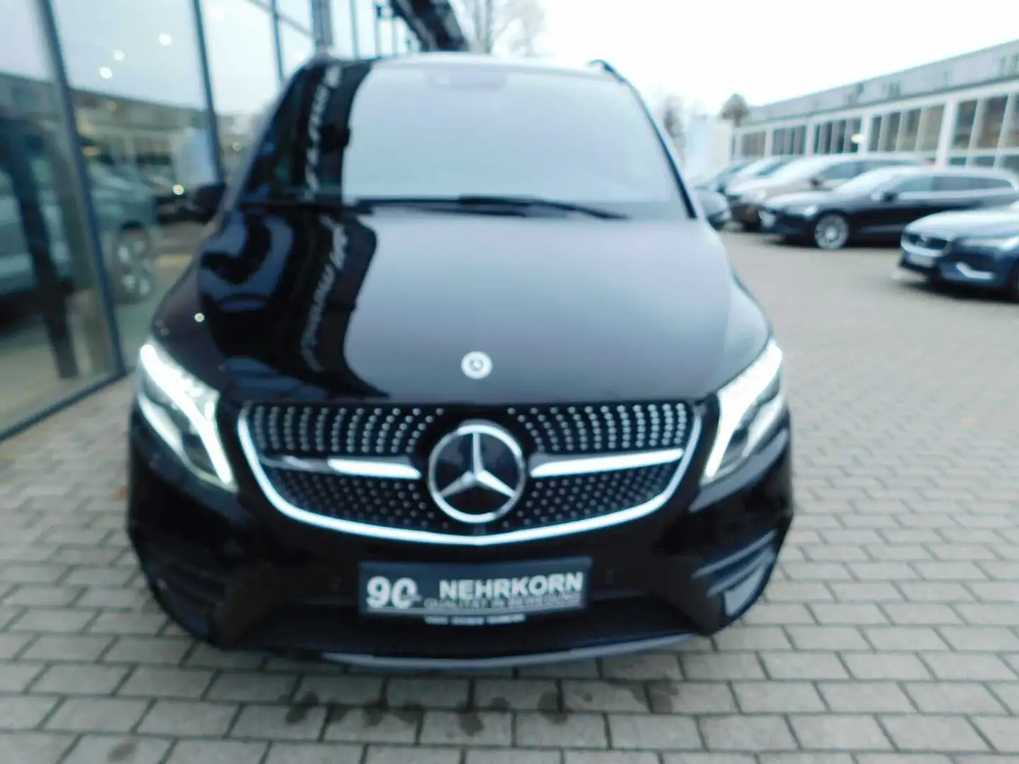 Mercedes-Benz V 300 4M Avantgarde Edition Lang AMG-Line Noir - 2