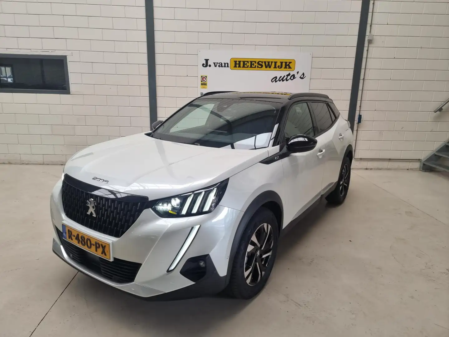 Peugeot 2008 1.2 PureTech GT Blanc - 1