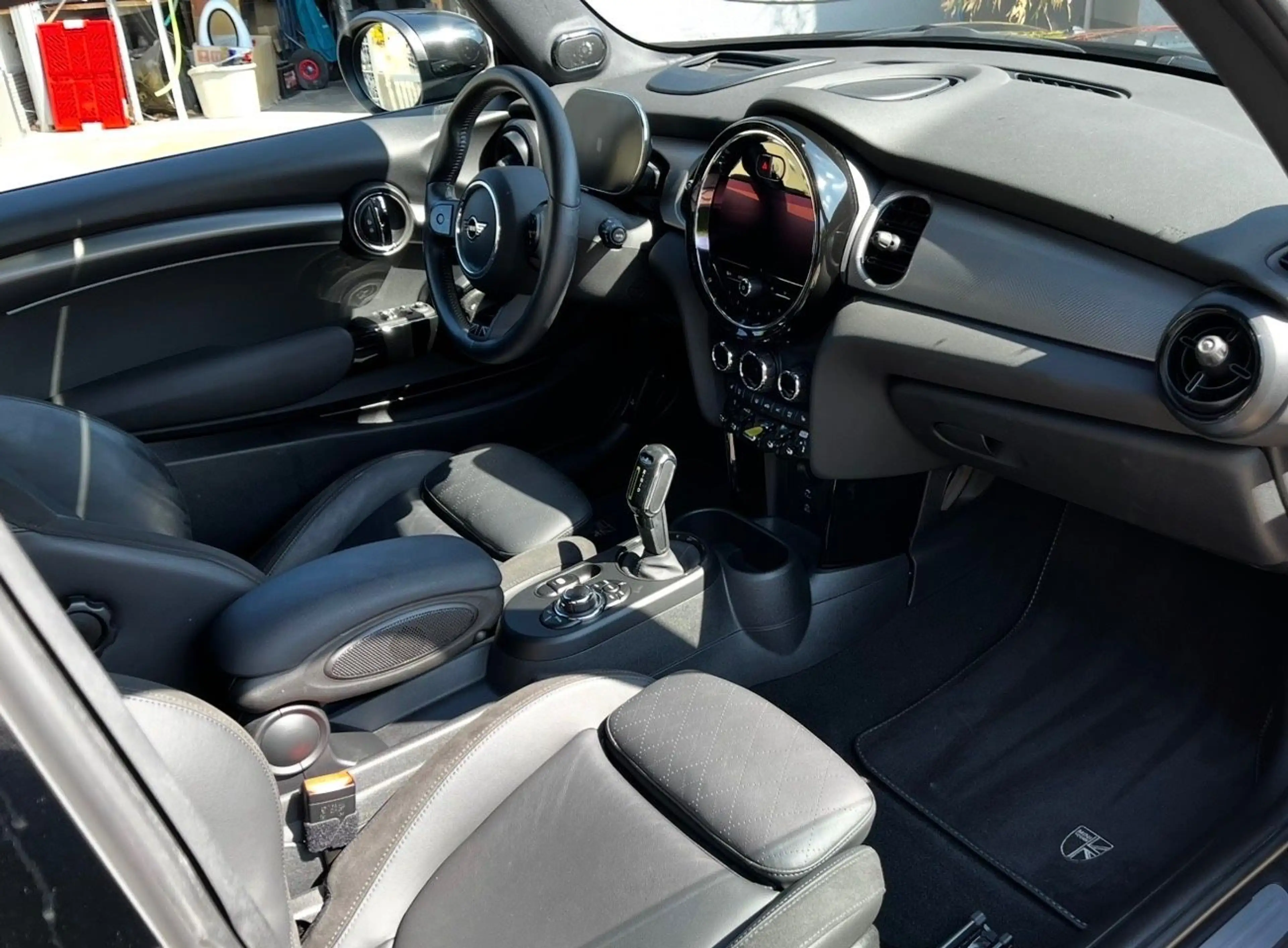 MINI Cooper SE Cooper YOURS  Pano HUD Navi LED KAM H/K 17 Ufrei — photo 13