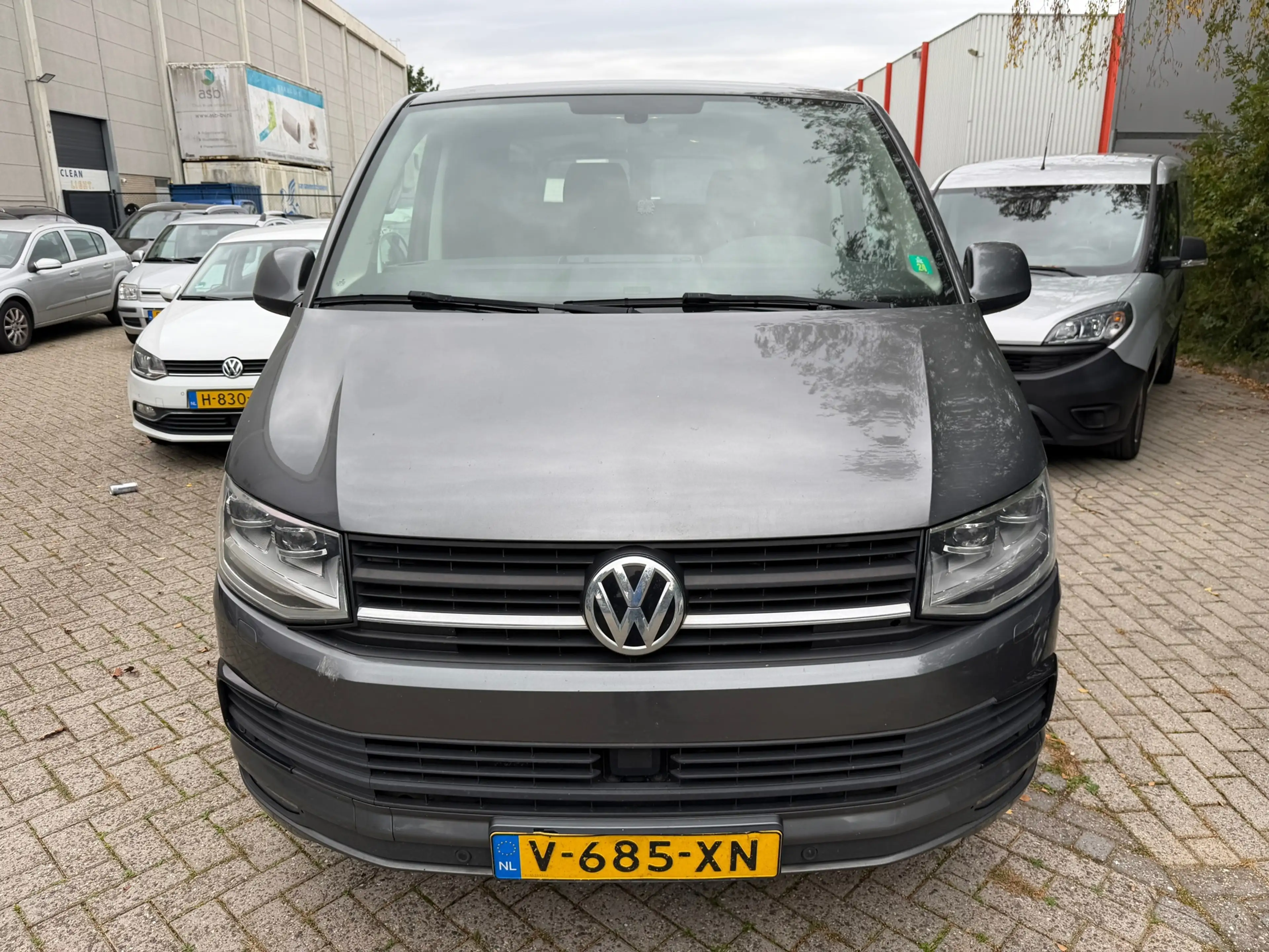 Volkswagen Transporter 2.0 TDI L2H1 Comfortline Plus - Lange uitvoering ! — photo 3