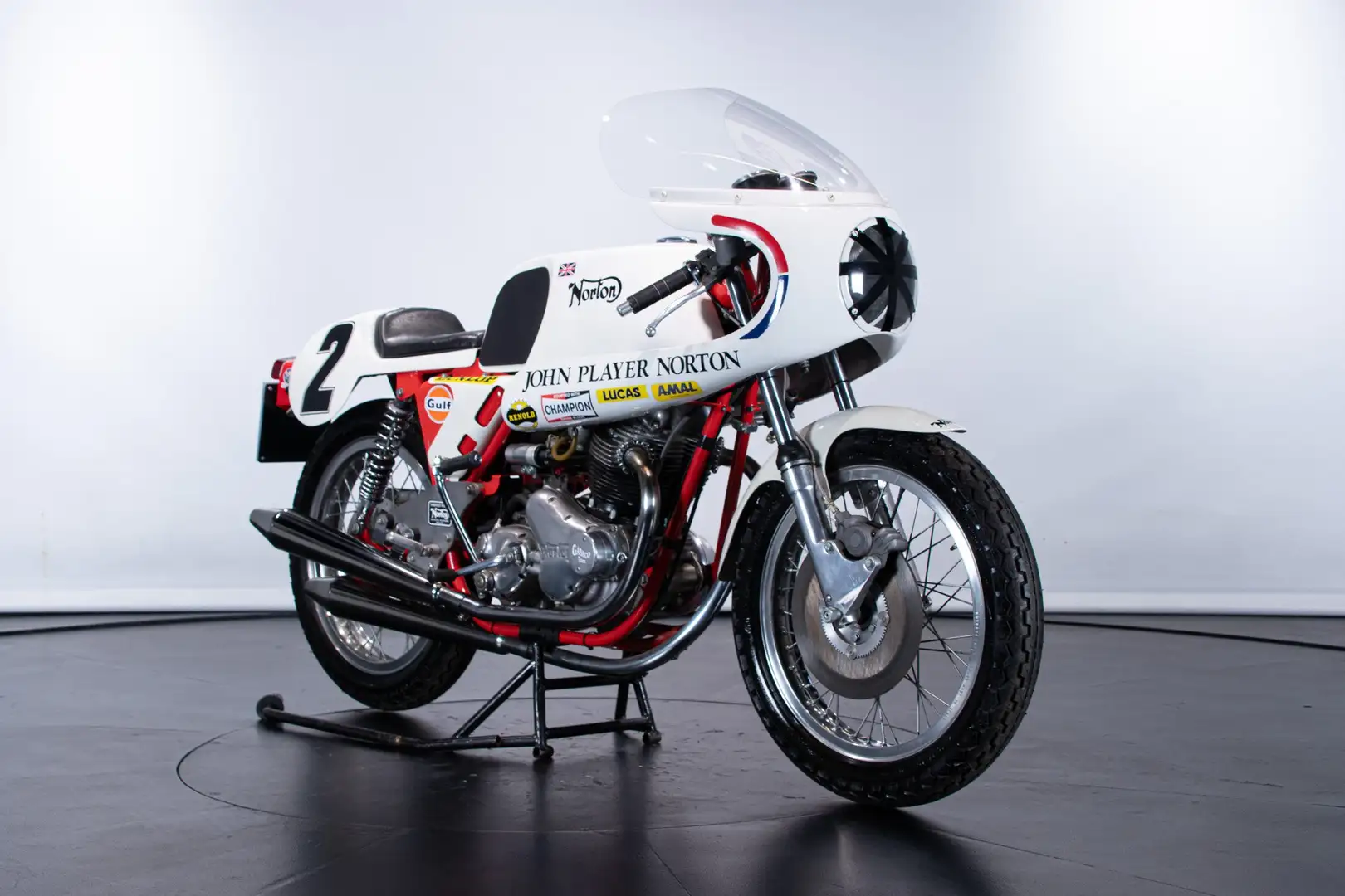 Norton Commando NORTON COMMANDO 750 "GASKCO TEAM" Blanco - 2