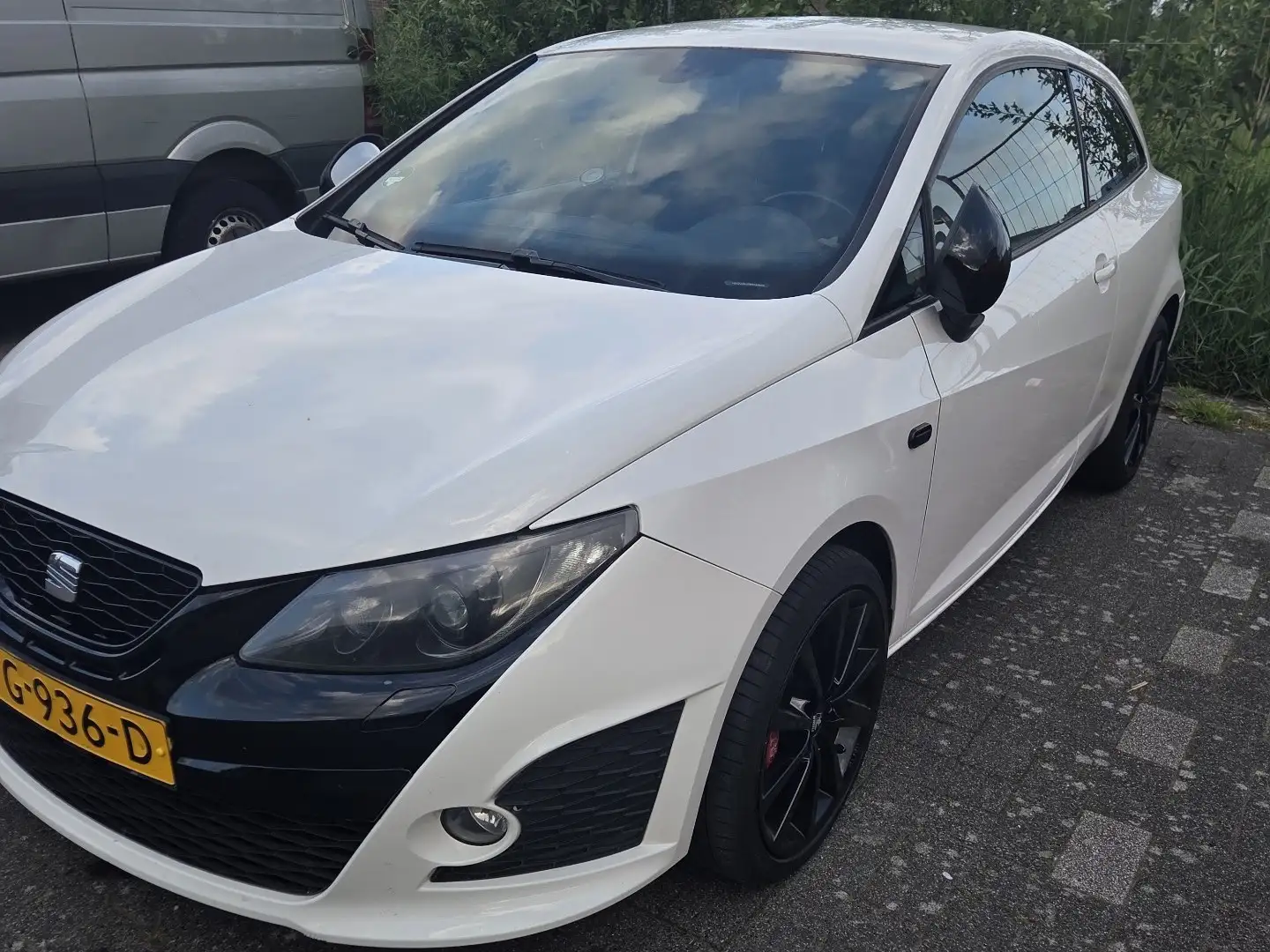 SEAT Ibiza 1.4 TSI Cupra Wit - 1