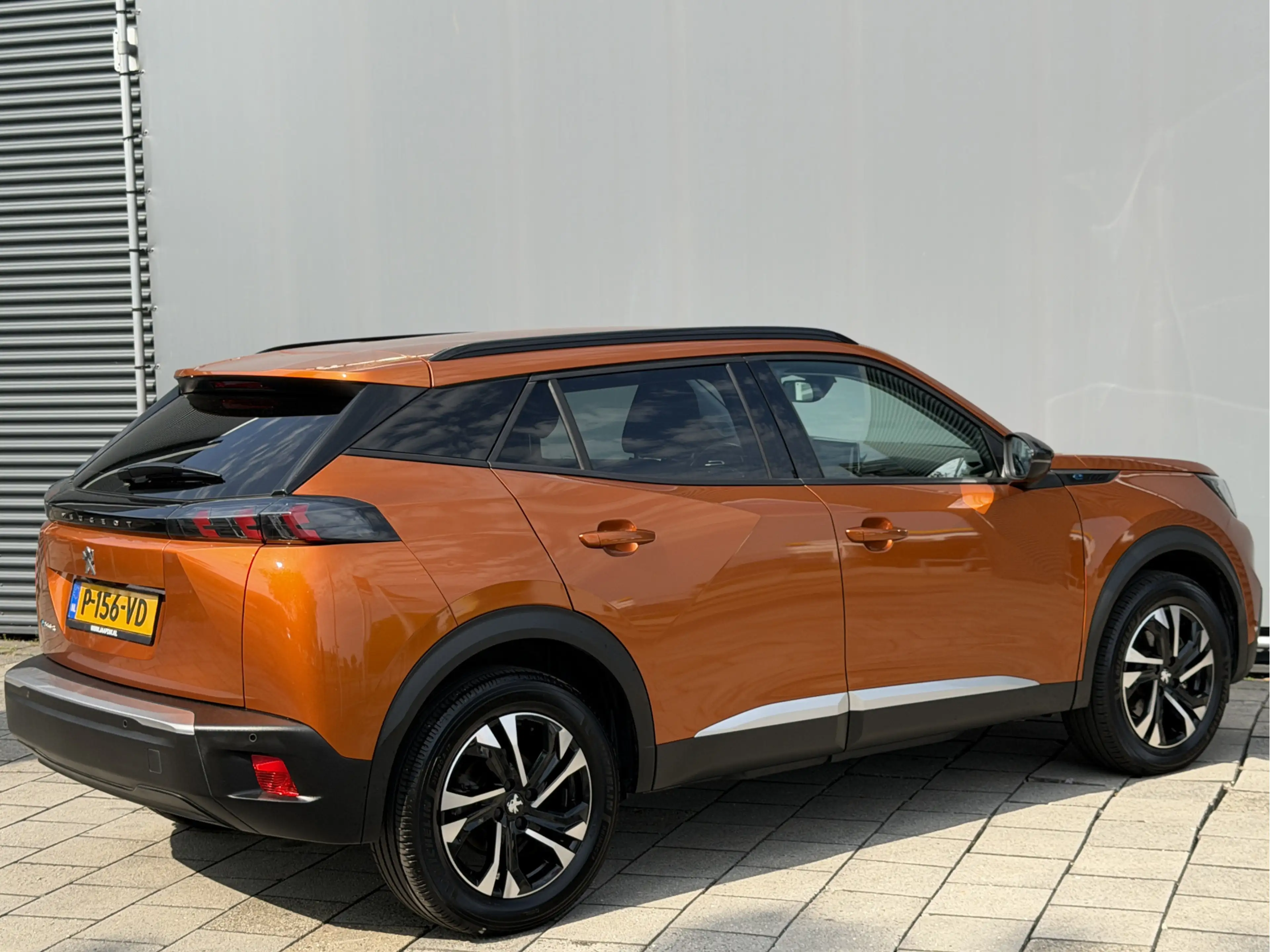 Peugeot e-2008 BWJ 2022 | EV 136PK Allure 50 kWh | LEDER/STOF | C — photo 26