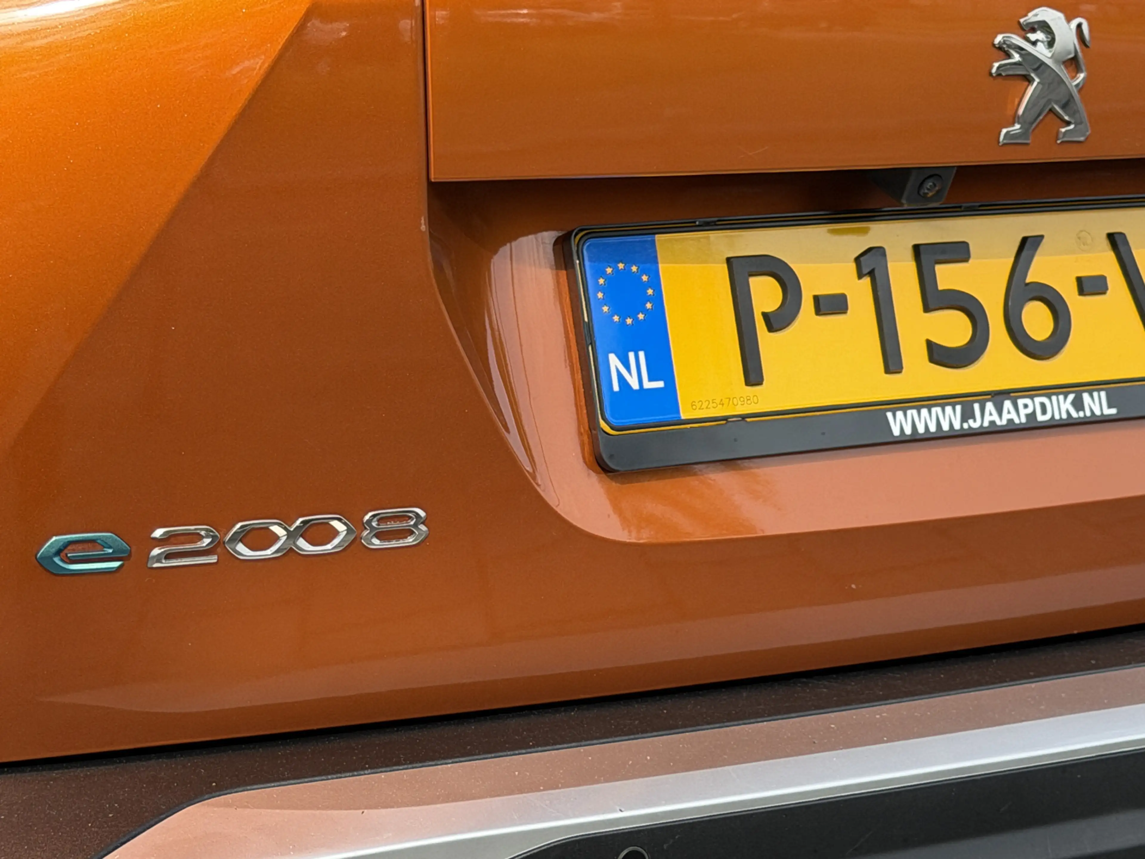 Peugeot e-2008 BWJ 2022 | EV 136PK Allure 50 kWh | LEDER/STOF | C — photo 25