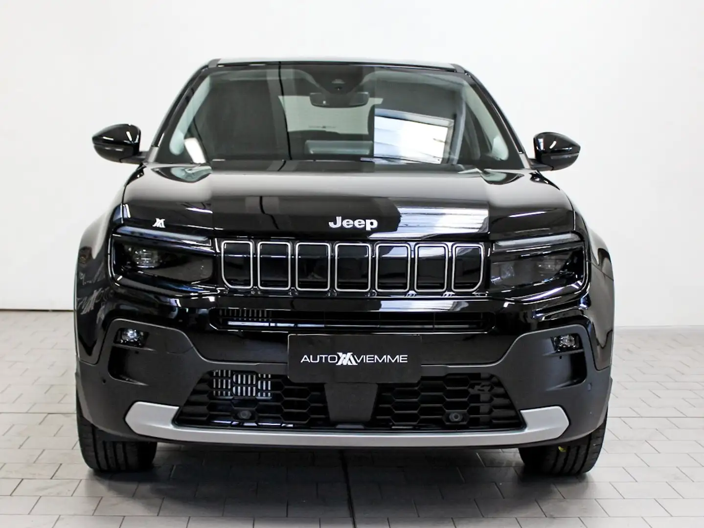 Jeep Avenger 1.2 turbo e-hybrid Summit fwd 100cv edct6 Grijs - 2