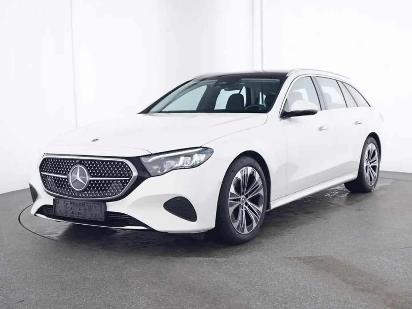 Mercedes-Benz E 220 d T AVANTGARDE Pano*AHK*Distron*Kamera*LED Weiß - 1