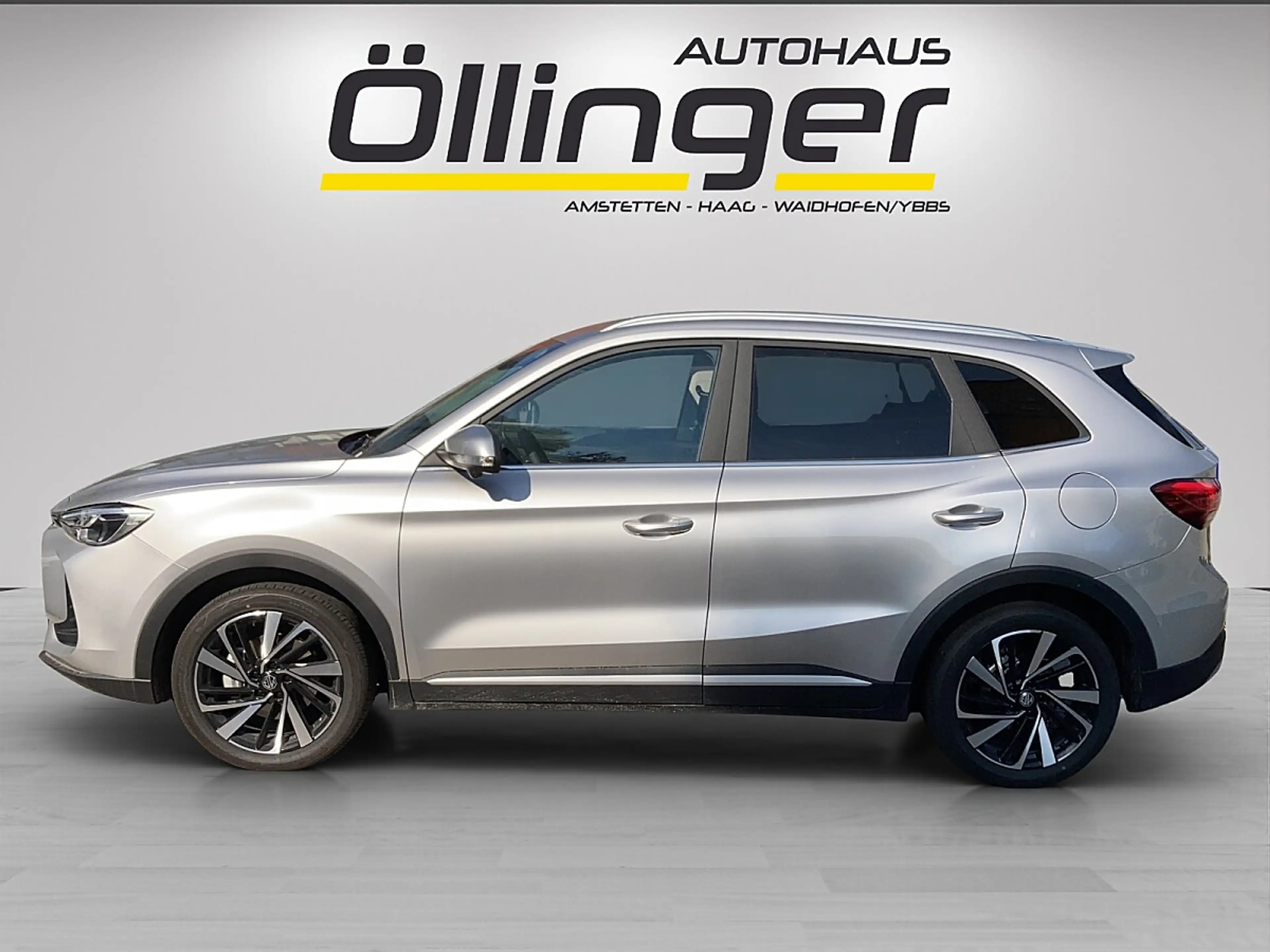 MG ZS 1.5 Hybrid+ Luxury + Metallic + Schiebedach! + ... — photo 2