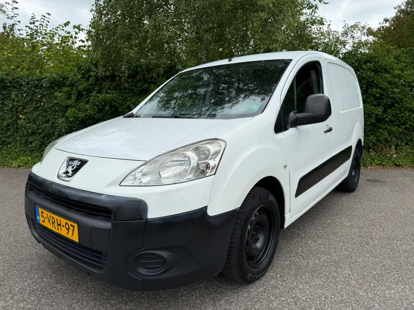 Peugeot Partner 120 1.6 HDI L1 XT Profit + BUS AIRCO - 1
