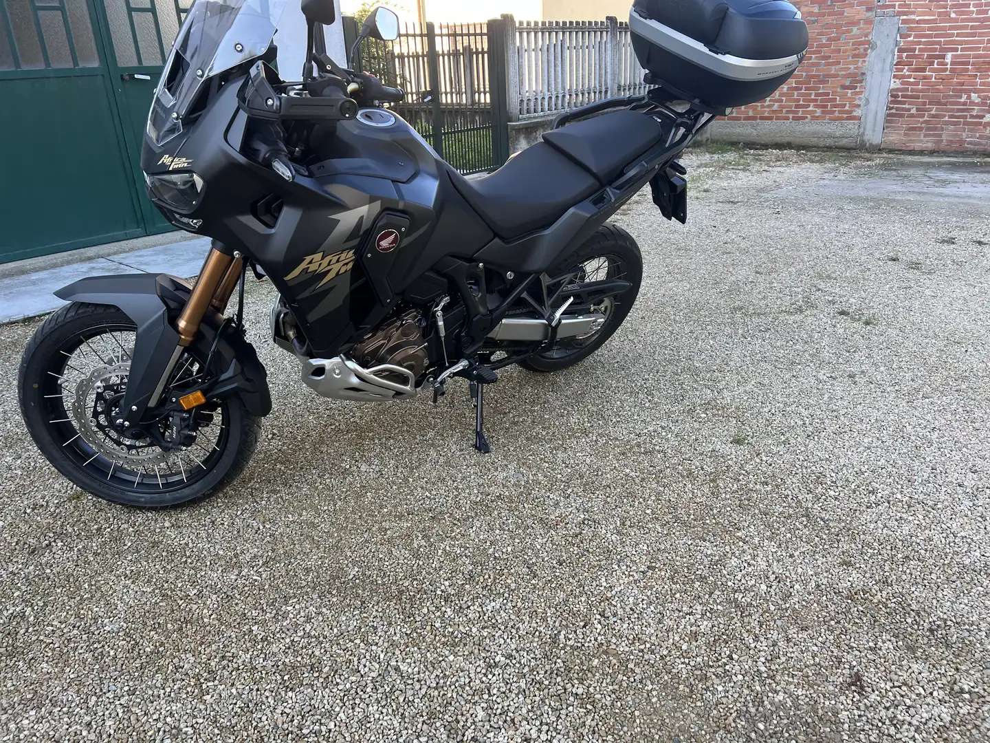 Honda CRF 1100 africa thuing adv - 1