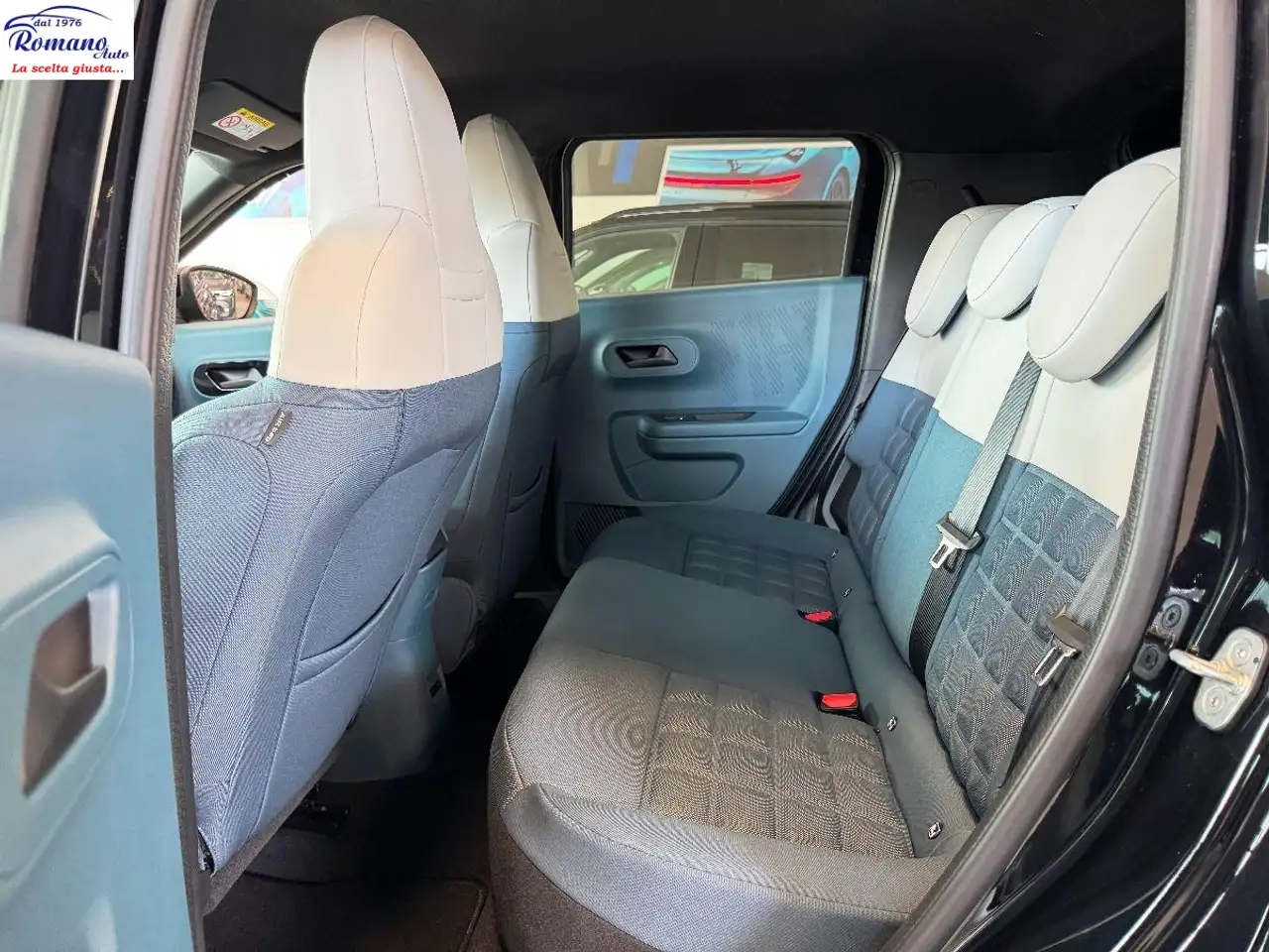 Fiat Grande Panda 1.2 Hybrid 110 S&S La Prima 8