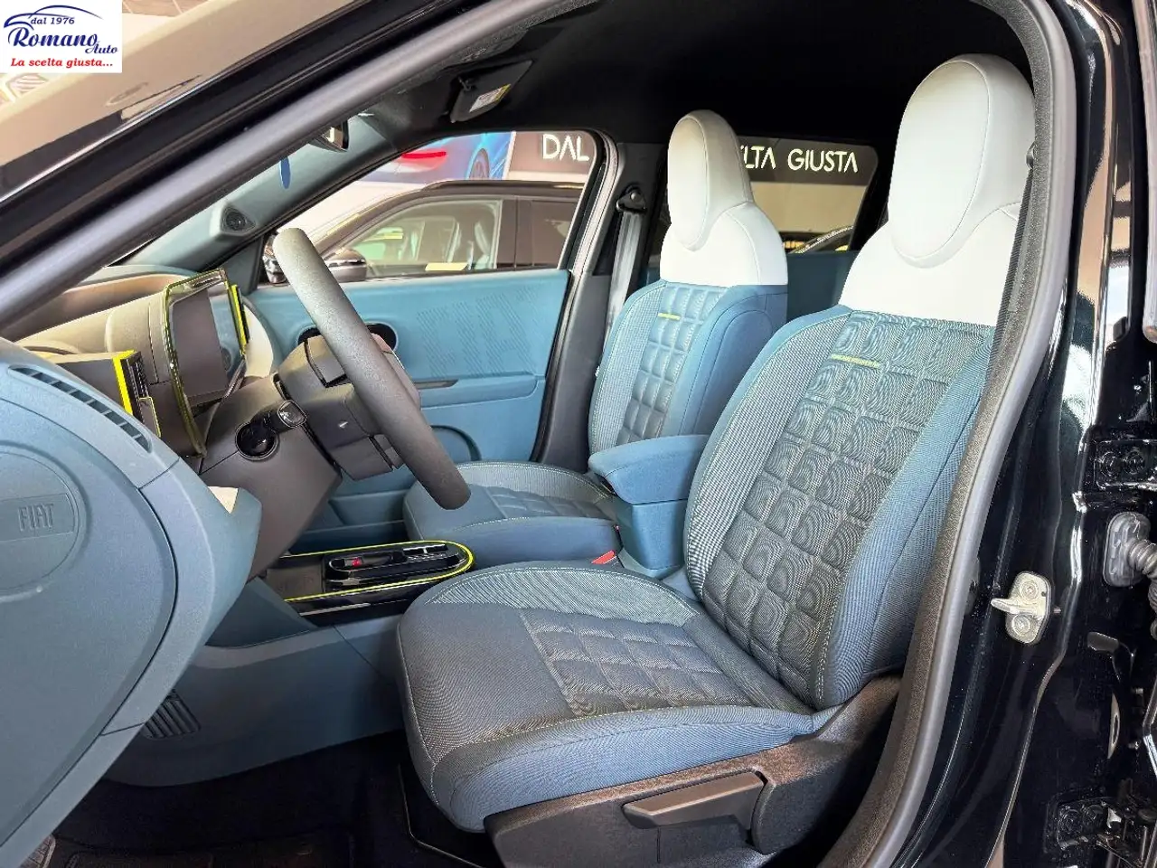 Fiat Grande Panda 1.2 Hybrid 110 S&S La Prima 7