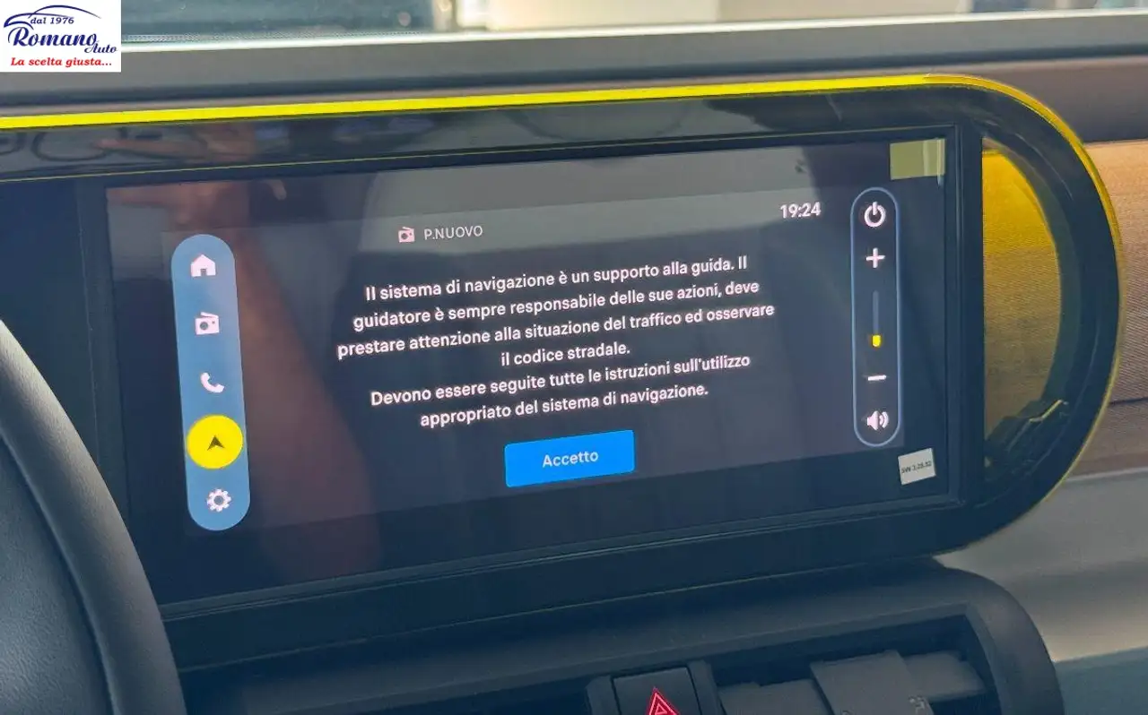 Fiat Grande Panda 1.2 Hybrid 110 S&S La Prima 13