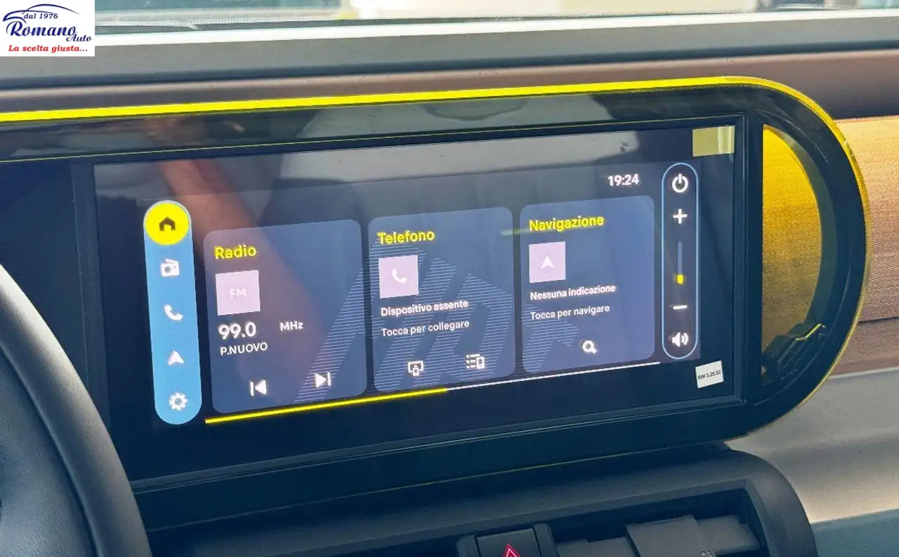 Fiat Grande Panda 1.2 Hybrid 110 S&S La Prima 15