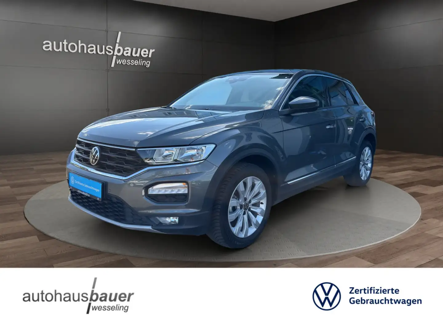 Volkswagen T-Roc 1.5l TSI DSG Sport *NAV, APP, SHZ, Klimaauto. 2-Zo Grau - 1