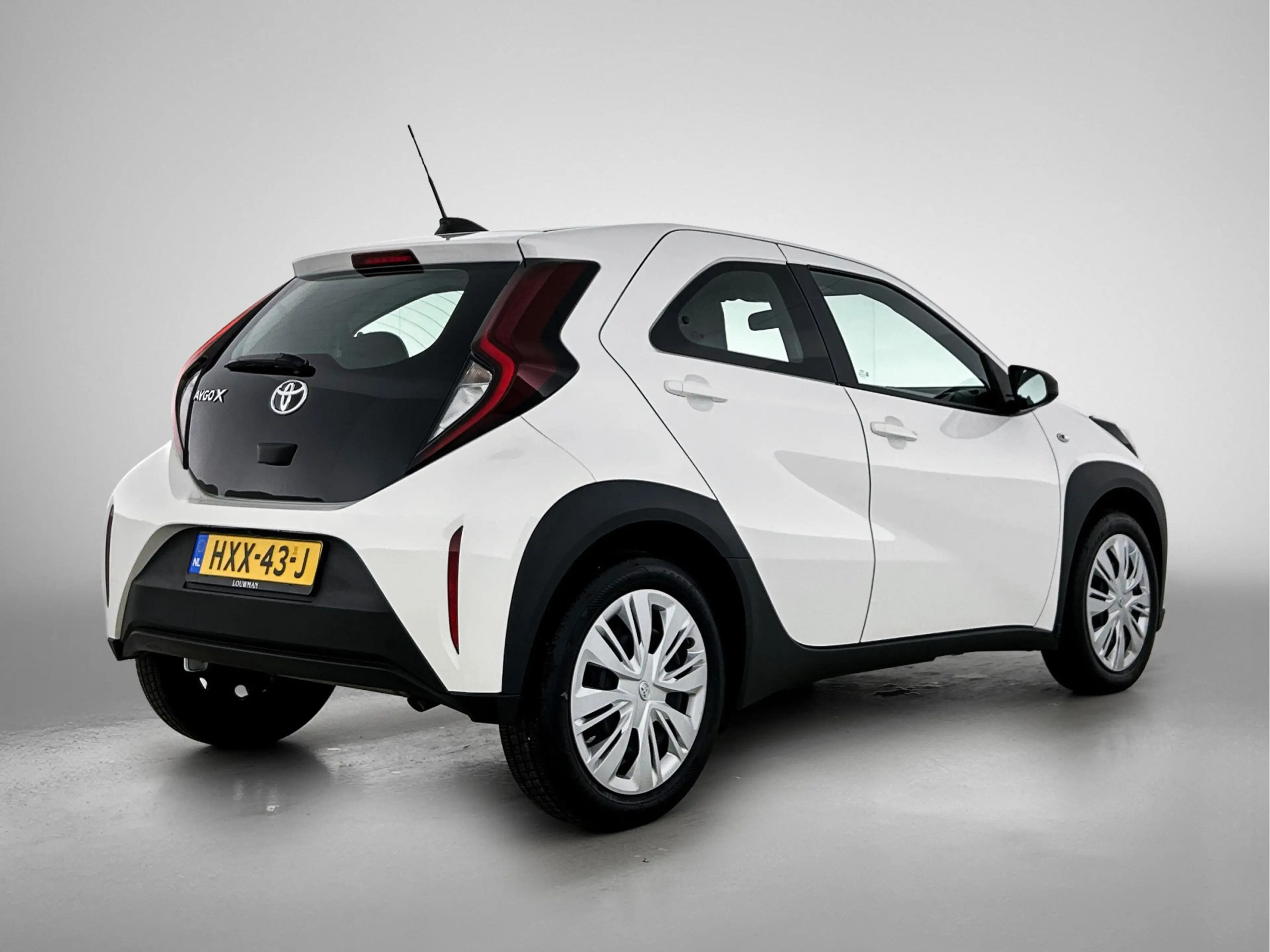 Toyota Aygo X 1.0 VVT-i MT Play | BTW Voertuig | Dealer onderhou — photo 2
