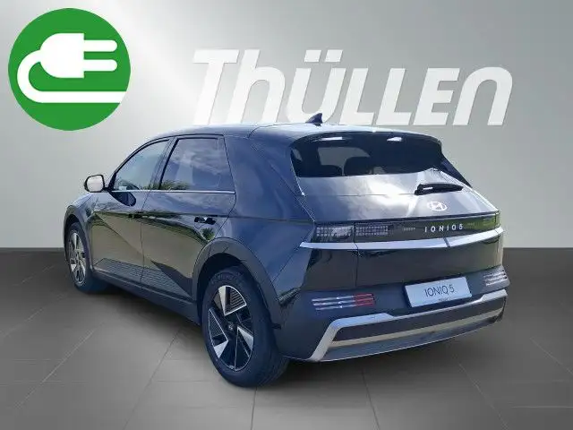 Hyundai IONIQ 5 view 3
