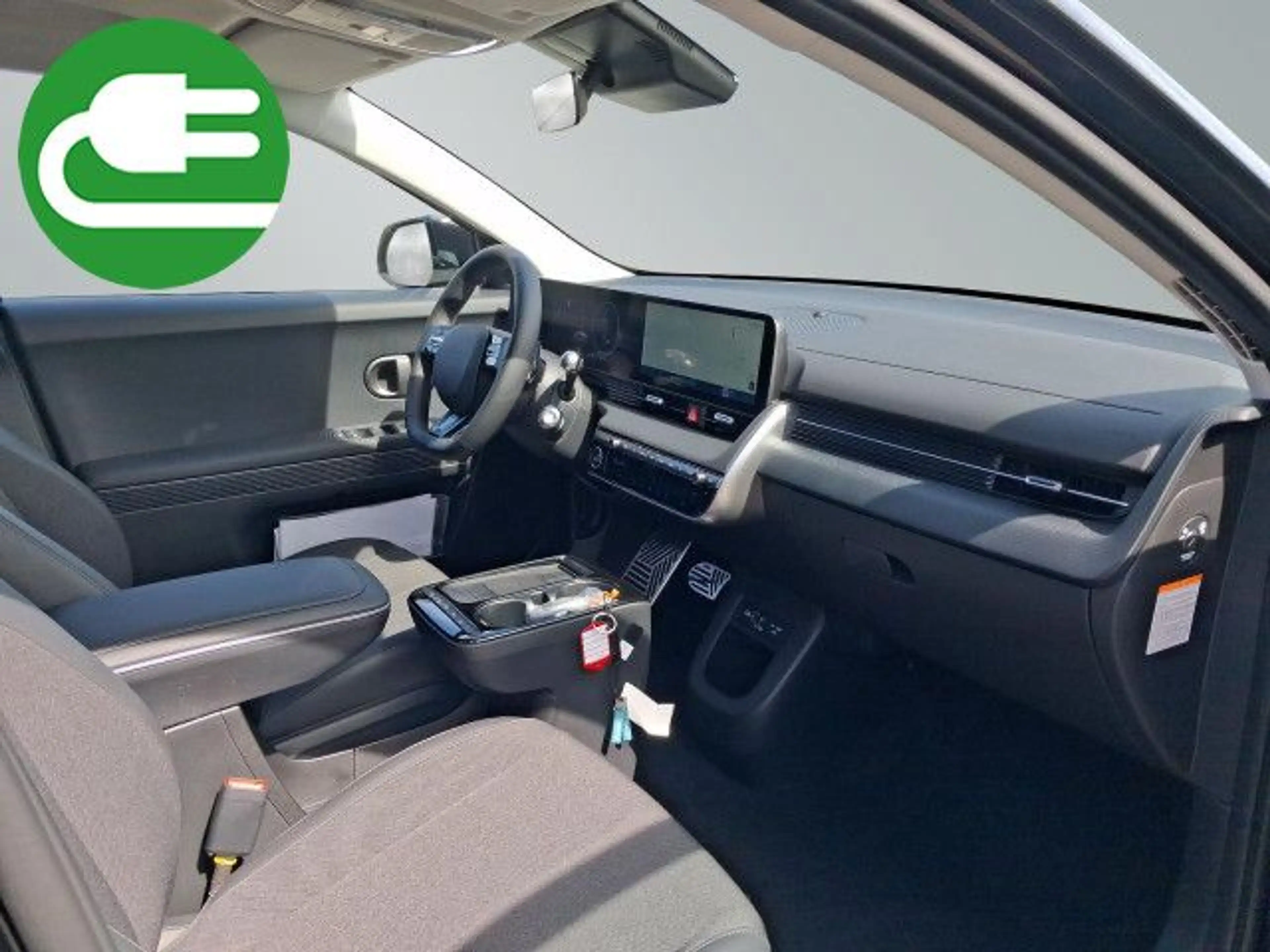 Hyundai IONIQ 5 CENTRIQ Sitz-Paket 63 kWh Batterie Navi — photo 15