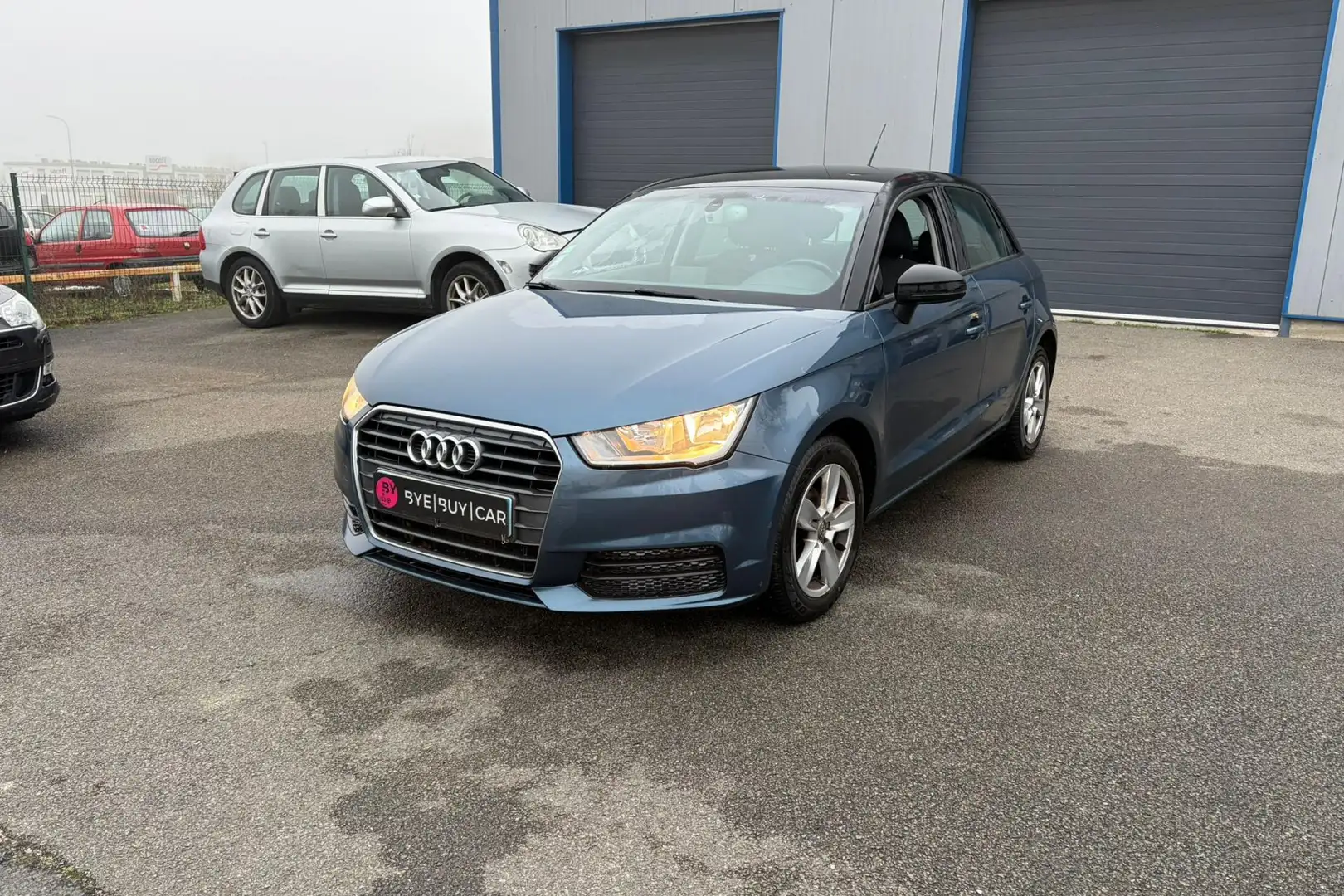 Audi A1 Sportback 1.0 TFSI ultra 95 SPORTBACK 5 portes bvm gtie 12 mois - 1