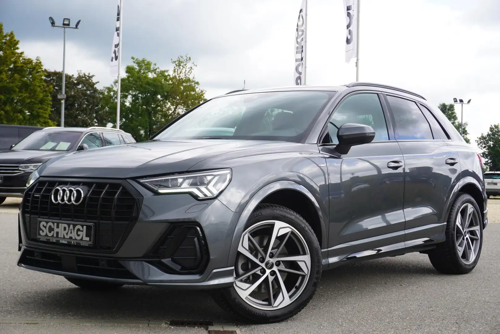 Audi Q3 40 TFSI quattro S-LINE+MATRIX+AHK+KAMERA+NAVI Gris - 1