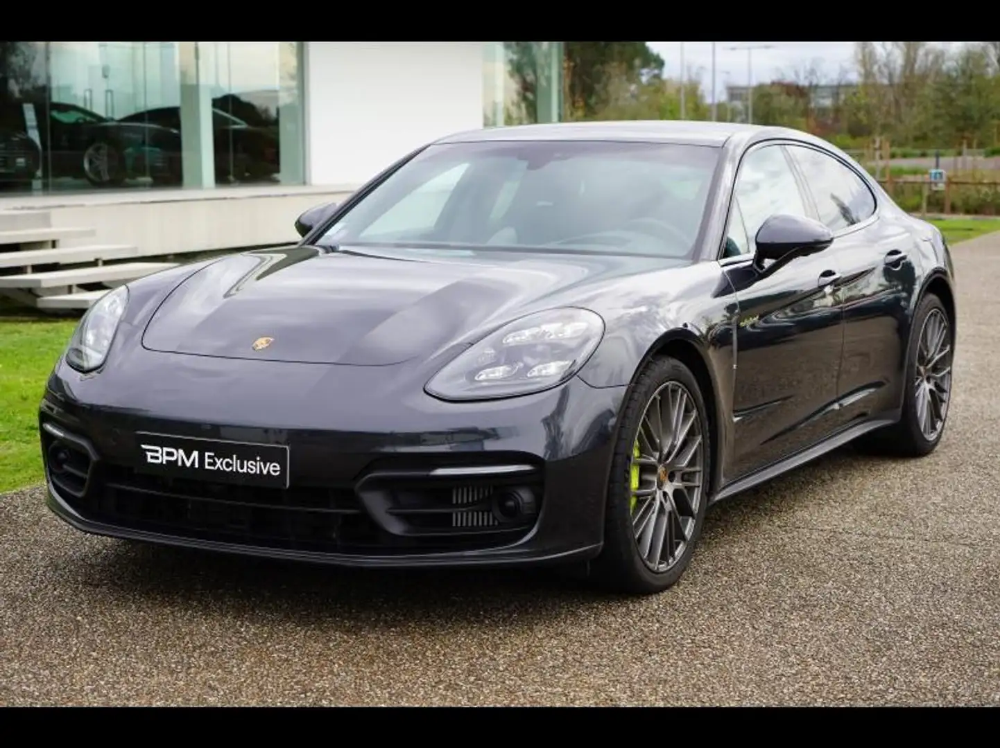 Porsche Panamera 2.9 V6 462ch 4 E-Hybrid Grau - 1