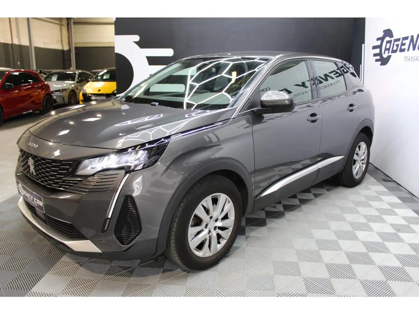 Peugeot 3008 1.5 BlueHDi  - 130 - BV EAT8  II 2016 Active Business Gris - 2