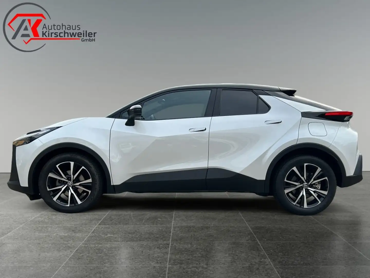 Toyota C-HR 1.8 Hybrid Black&White Bianco - 2