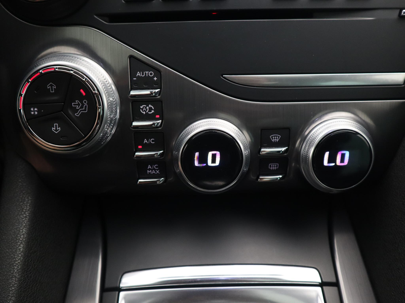 DS Automobiles DS 5 2.0 BlueHDi Business Executive FULL LED / CAMERA / — photo 31