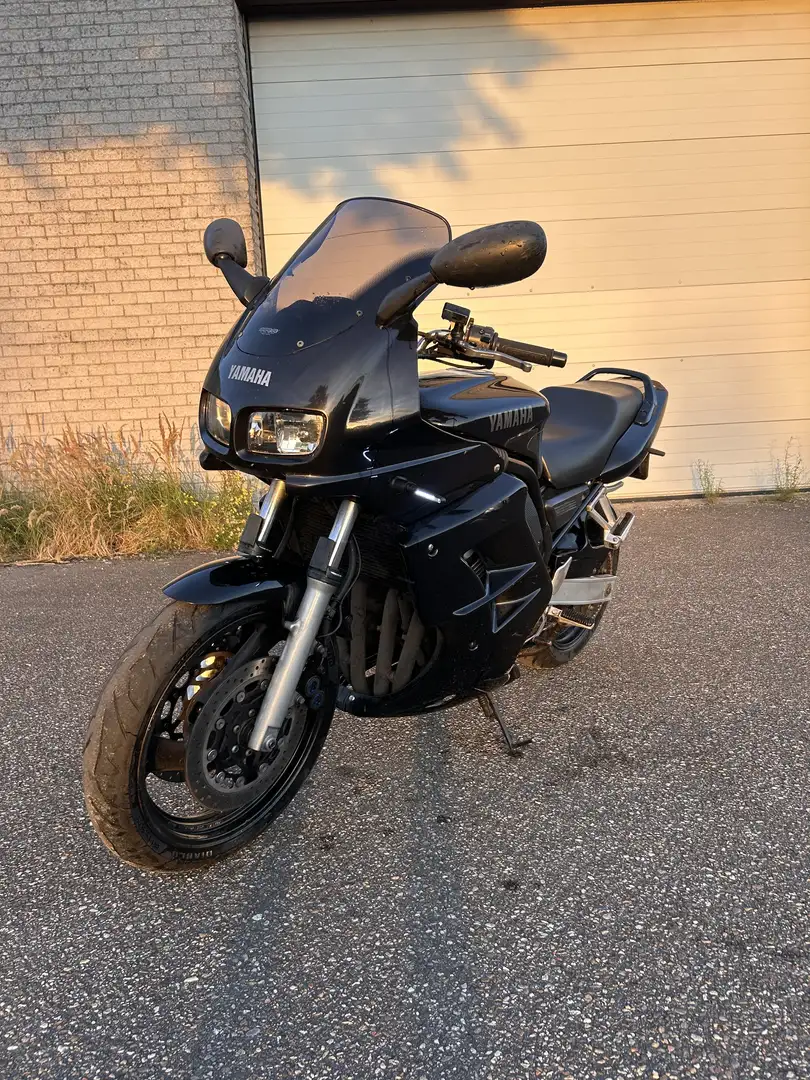 Yamaha FZS 600 A2 - 2