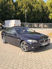F10 530D X Drive Limousine AHK ACC SHD BI XEN