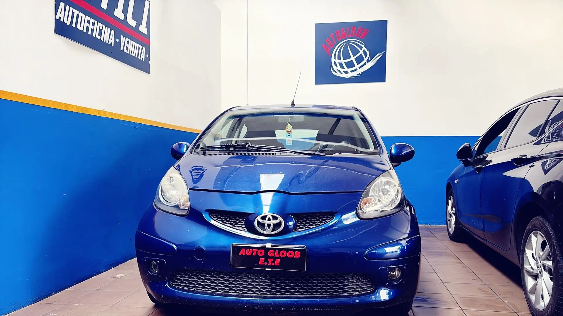 Toyota Aygo 5p 1.0 Blue m-mt - 1