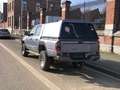 Toyota Hilux 2.4 TD 4WD SR5 Grau - thumbnail 5