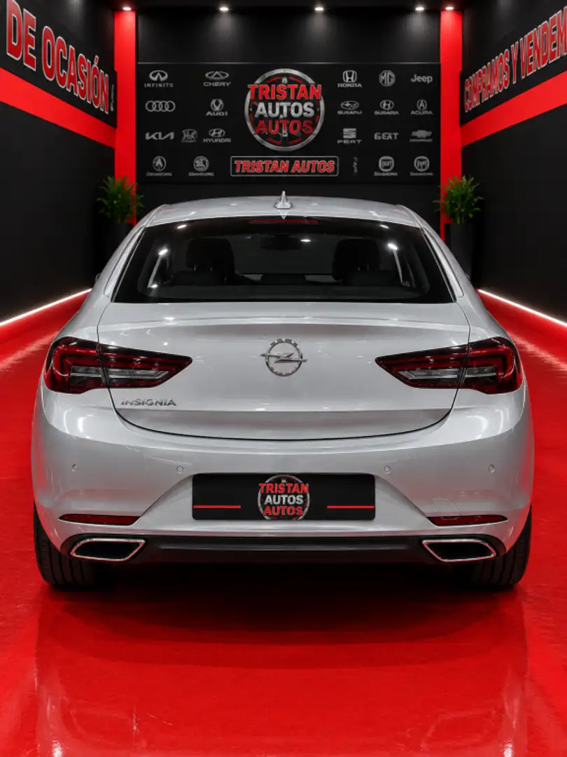 Opel Insignia 2.0CDTI S&S Innovation 4x4 170 Gris - 2