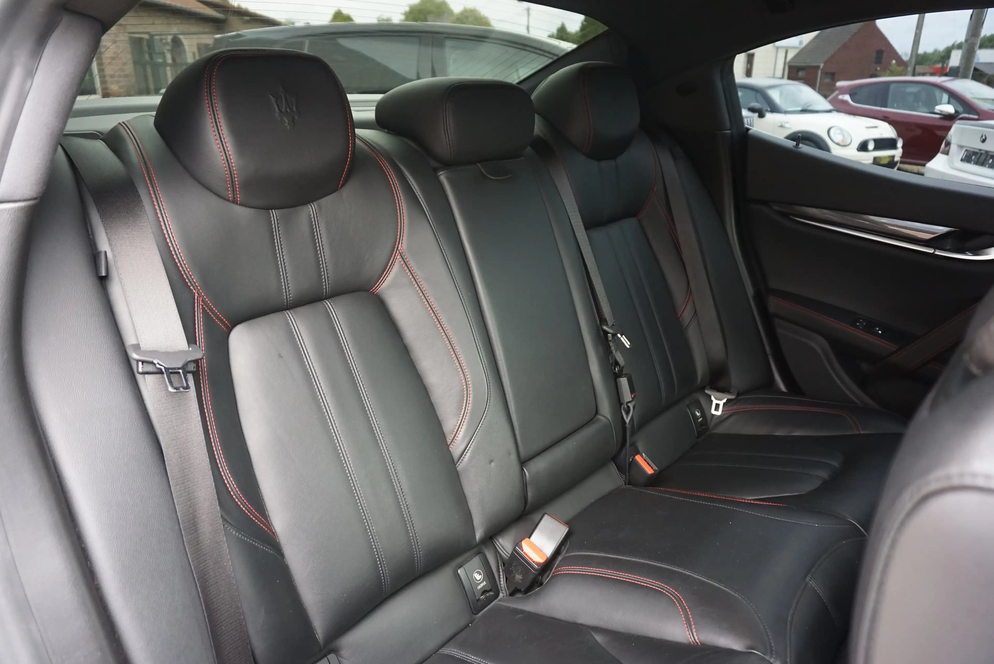Maserati Ghibli 3.0 V6 Turbo SPORT NAVI CAMERA CARNET COMPLET 6B — photo 13