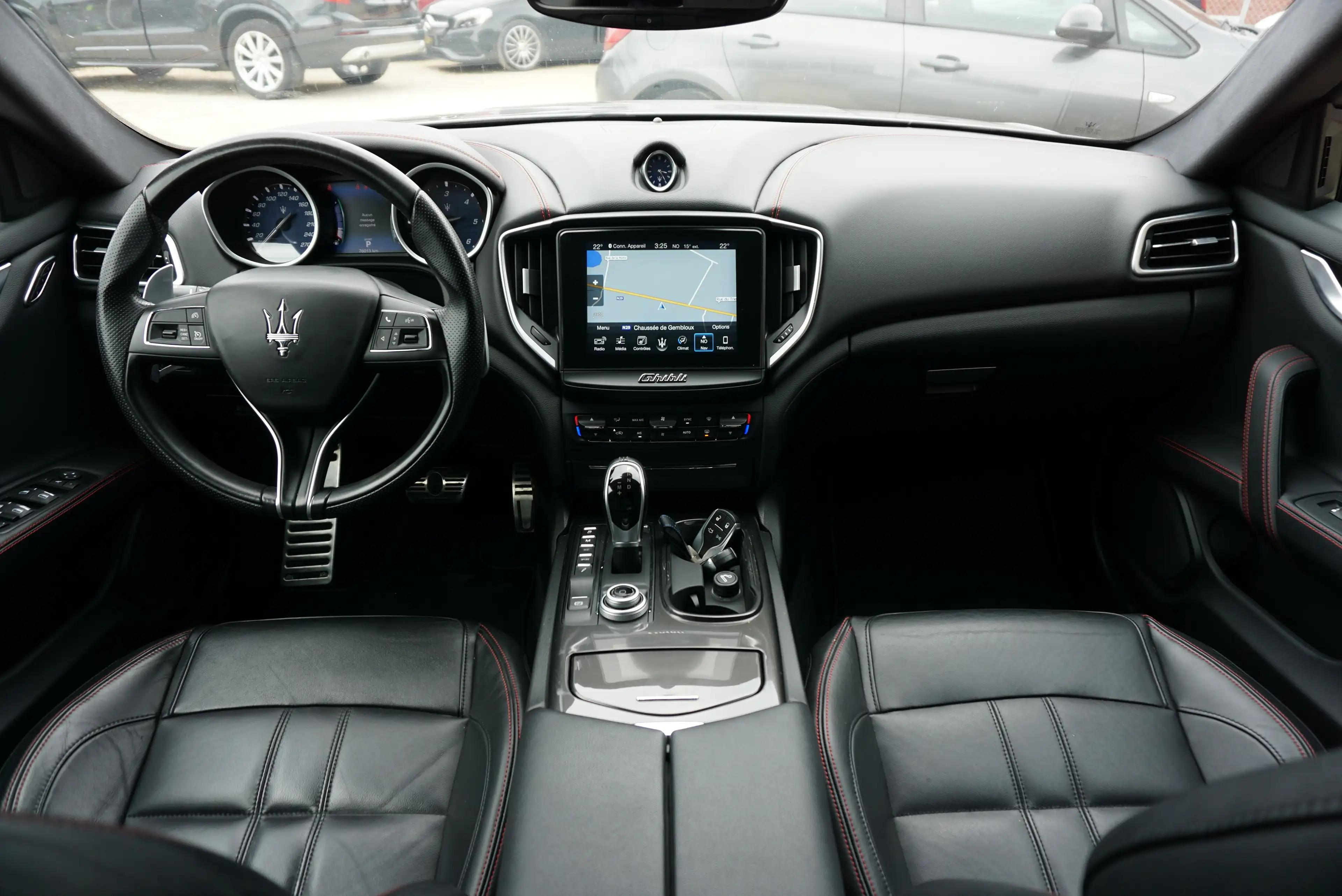 Maserati Ghibli 3.0 V6 Turbo SPORT NAVI CAMERA CARNET COMPLET 6B — photo 15