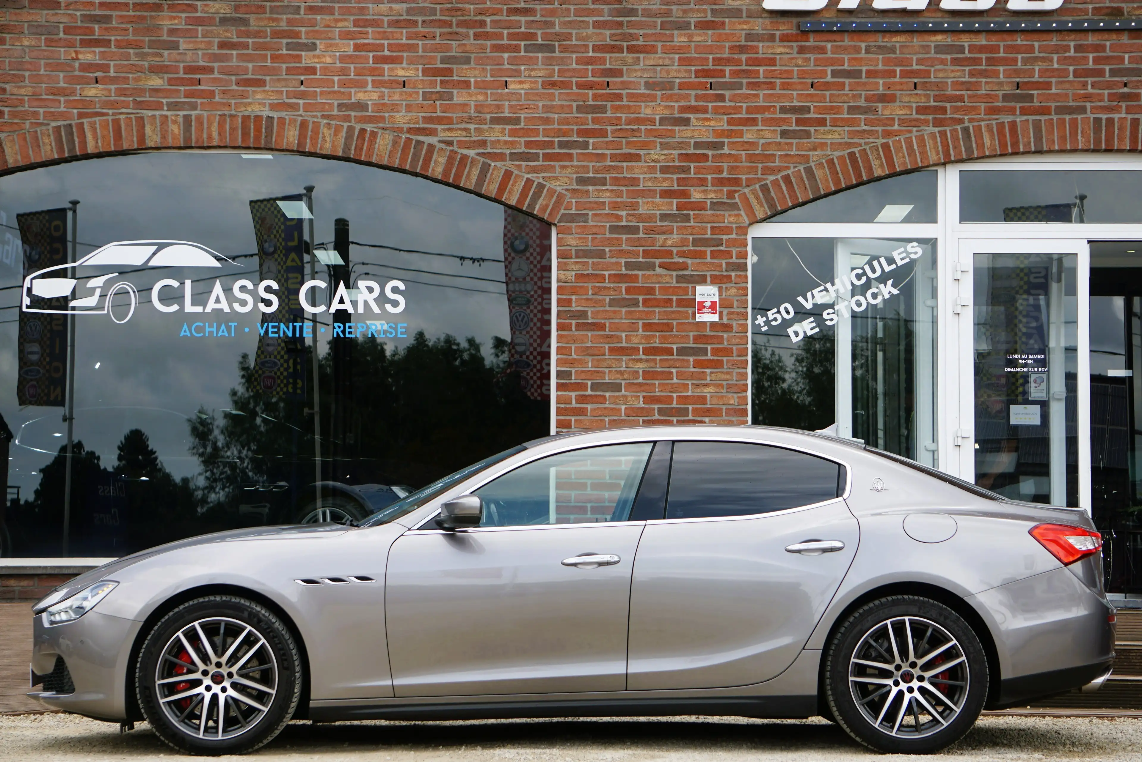 Maserati Ghibli 3.0 V6 Turbo SPORT NAVI CAMERA CARNET COMPLET 6B — photo 6