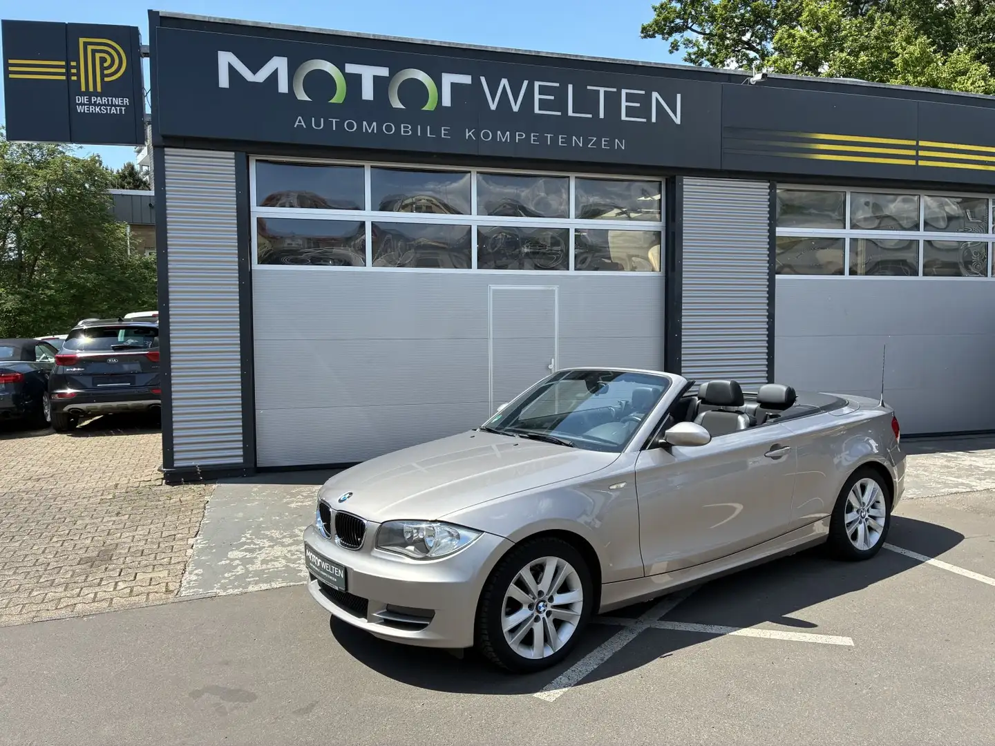 BMW 1er Cabrio- 118i  118 i EU4 2008 - 2009 Argintiu - 1
