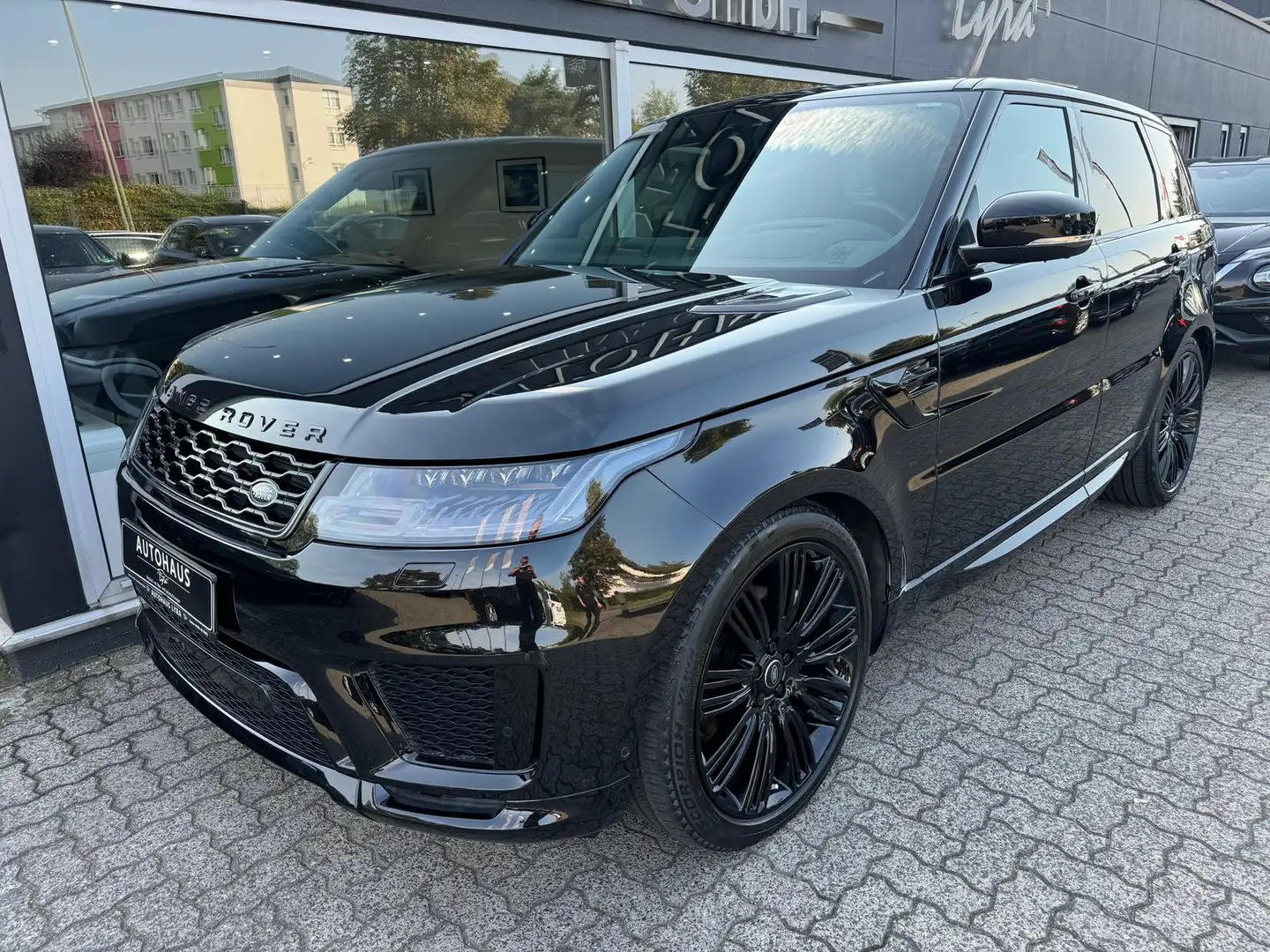 Land Rover Range Rover Sport 3.0 SDV6 Autobiography Dynamic Noir - 2