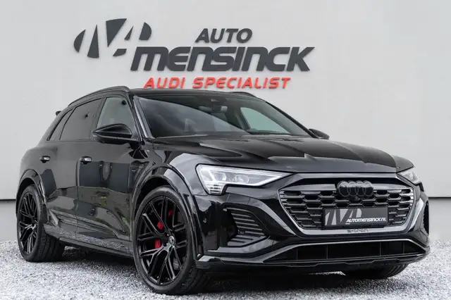 Audi SQ8 e-tron quattro / Pano/ B&O/ Rode stiksels/ Head-up/ / Tre