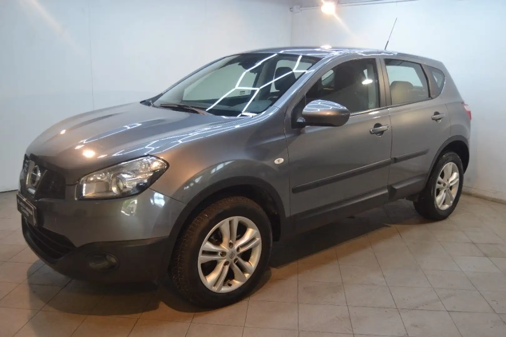 Nissan Qashqai 1.6 dCi DPF 360 Grigio - 1